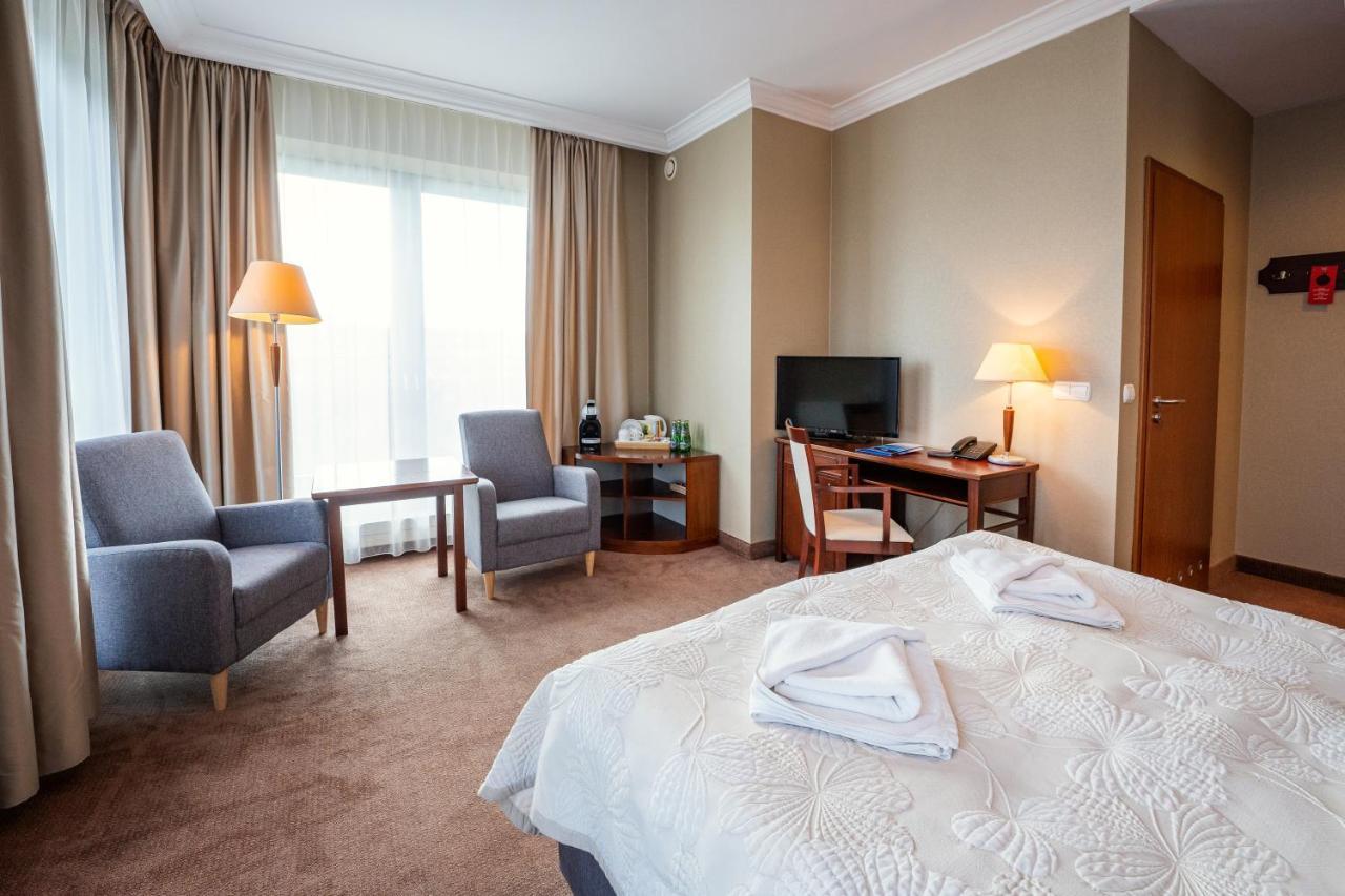Hotel Kuracyjny Spa & Wellness غدينيا المظهر الخارجي الصورة