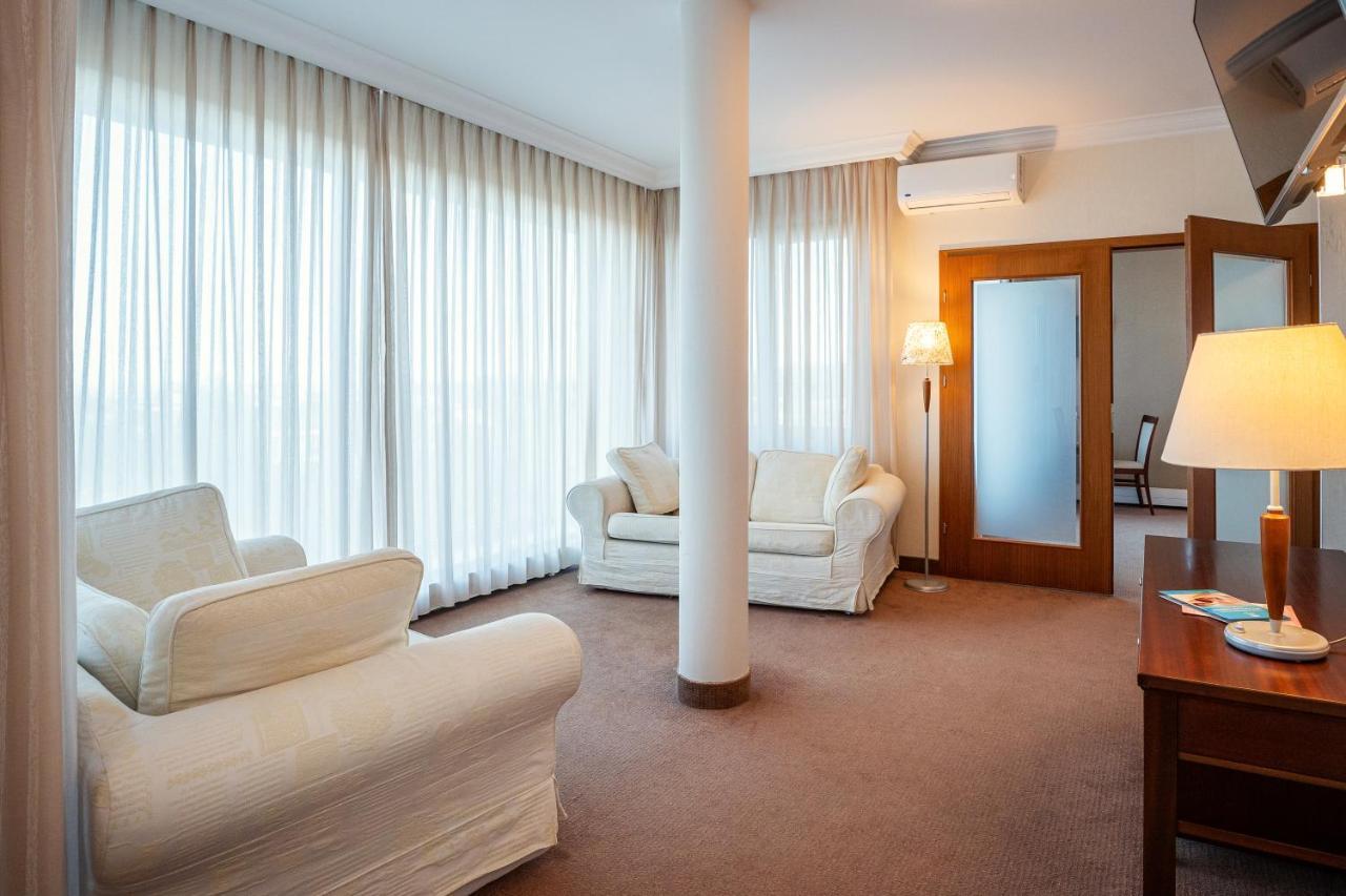 Hotel Kuracyjny Spa & Wellness غدينيا المظهر الخارجي الصورة