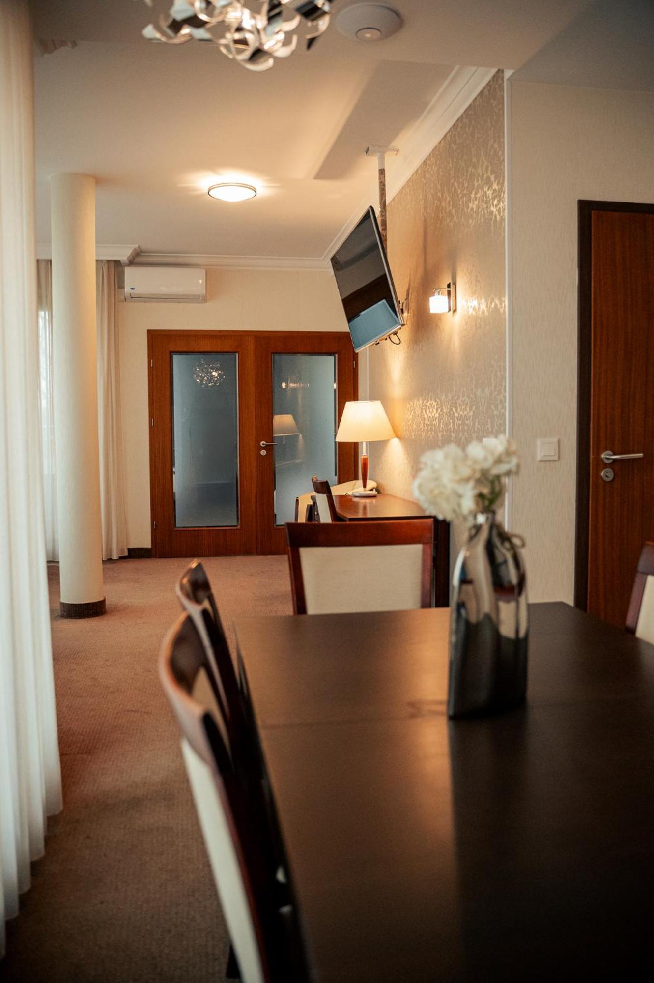Hotel Kuracyjny Spa & Wellness غدينيا المظهر الخارجي الصورة