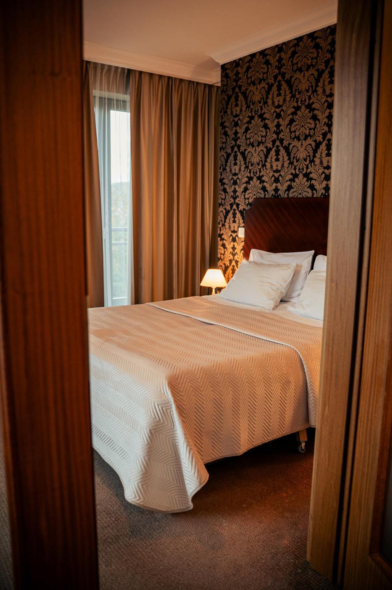 Hotel Kuracyjny Spa & Wellness غدينيا المظهر الخارجي الصورة