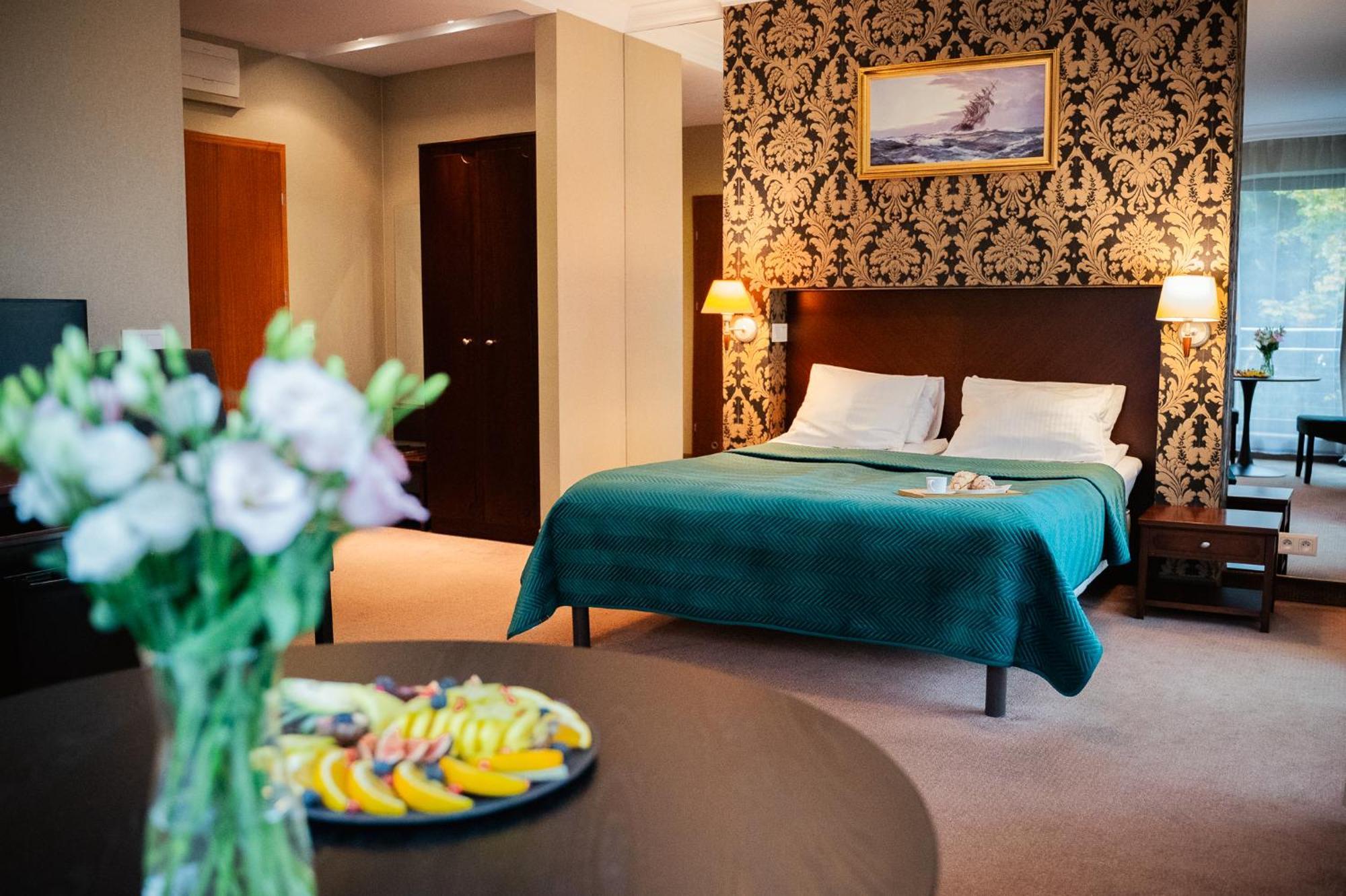 Hotel Kuracyjny Spa & Wellness غدينيا المظهر الخارجي الصورة